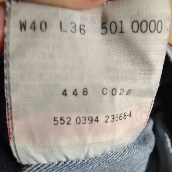 Vintage Levi's 501 Button Fly Blue Denim Jeans 40x36 - Picture 9 of 9